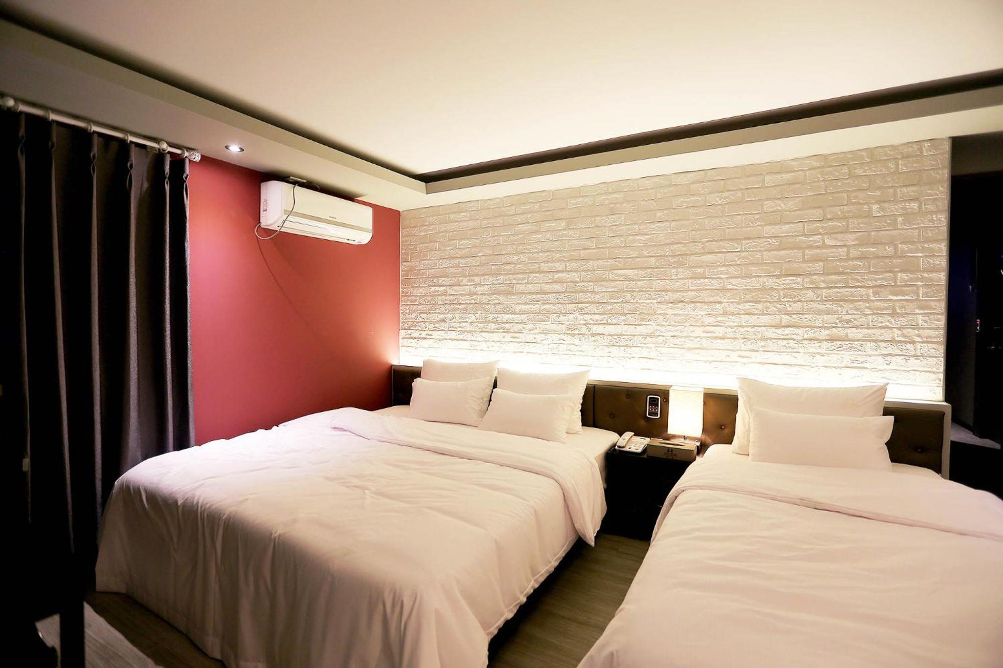 Hotel Bridge Busan Exterior photo