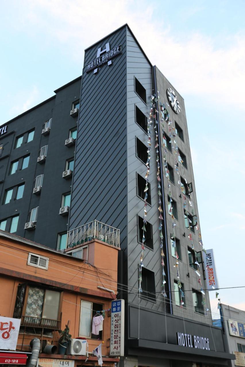 Hotel Bridge Busan Exterior photo